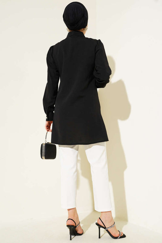 Chemise boutonnée transitionnelle à rayures et volants sur le devant, noire