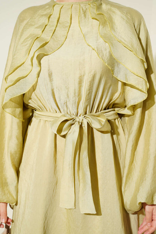 Robe à volants devant, taille élastique avec ceinture, couleur lime