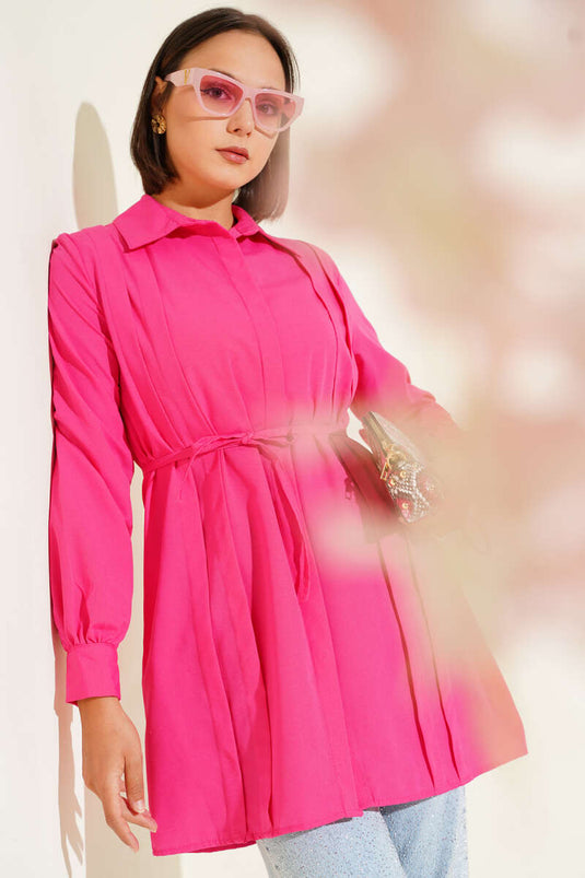 تونيك بحزام من الأمام بحبل مدبب باللون الفوشيا