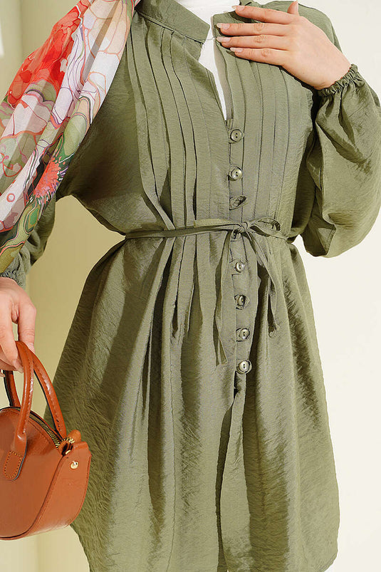 Chemise kaki boutonnée Brit avec détails plissés à l'avant