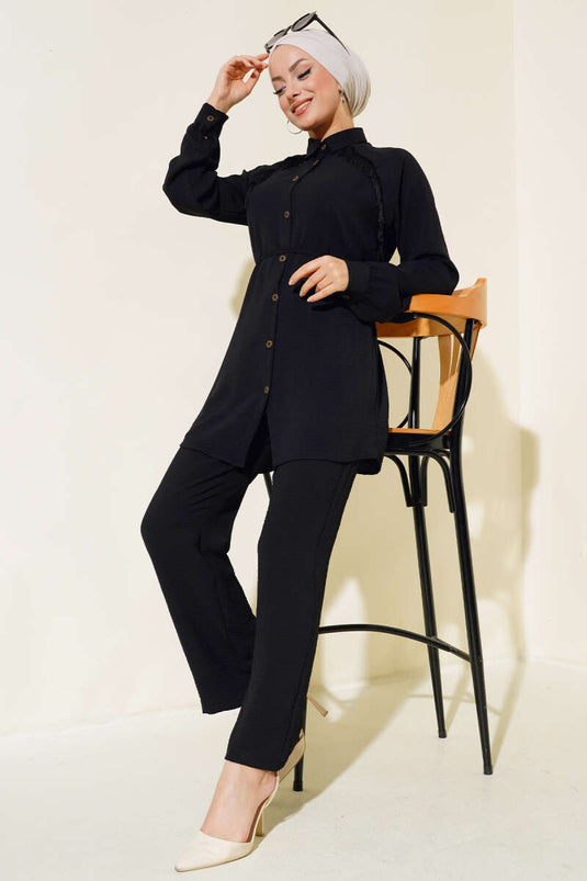 بدلة مزدوجة مع تفاصيل شرابة من الأمام، أسود