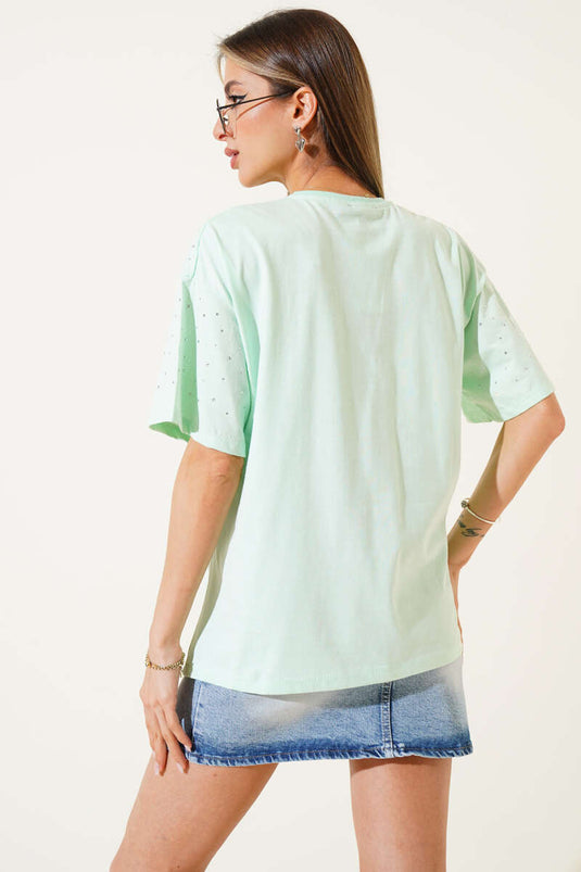 Steinverziertes T-Shirt in Aquagrün