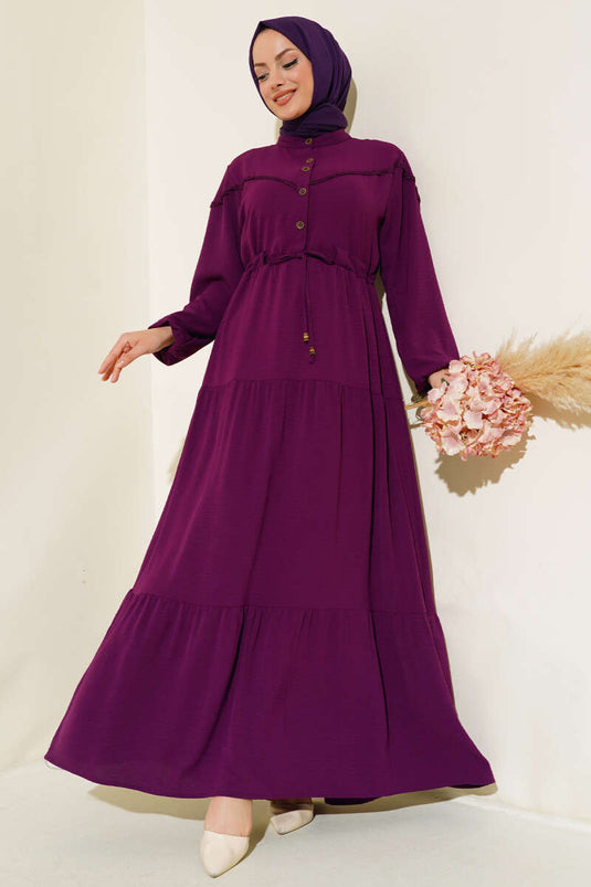 Robe à volants avec demi-boutons devant, couleur violette