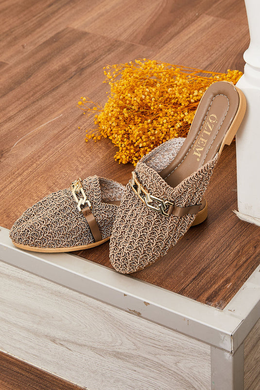 Chaussons tricotés avec chaîne détaillée en vison