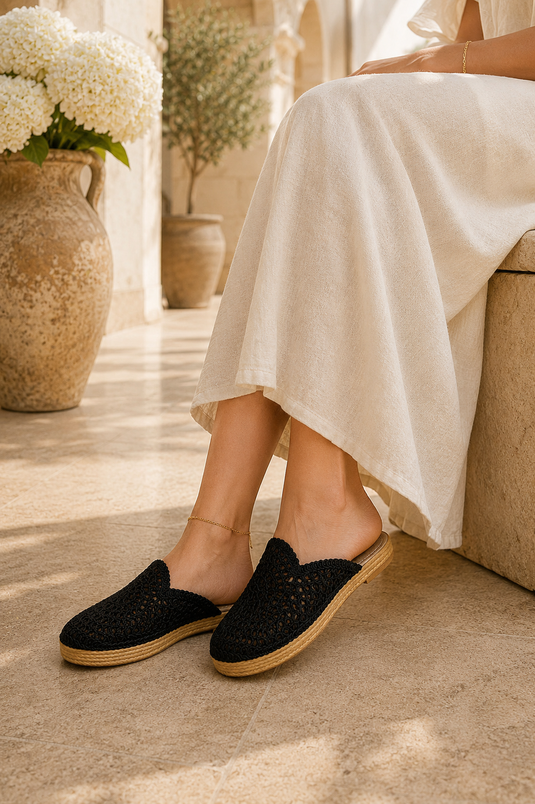 Black Knit-Detail Closed Toe Slippers