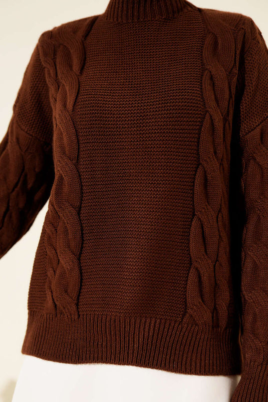 كنزة صوفية محبوكة بتفاصيل محبوكة، لون بني قهوة