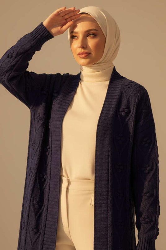 كارديغان محبوك بنمط بارز طويل باللون الكحلي