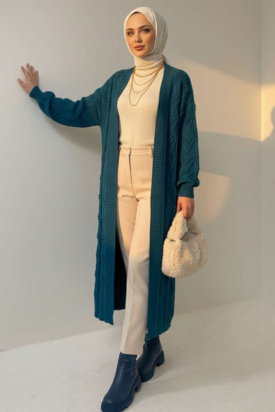 كاردغان طويل محبوك بنمط بارز بلون البترول