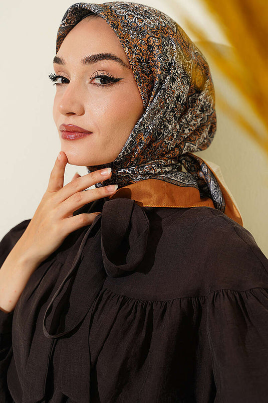 Otantik Motifli Eşarp Camel