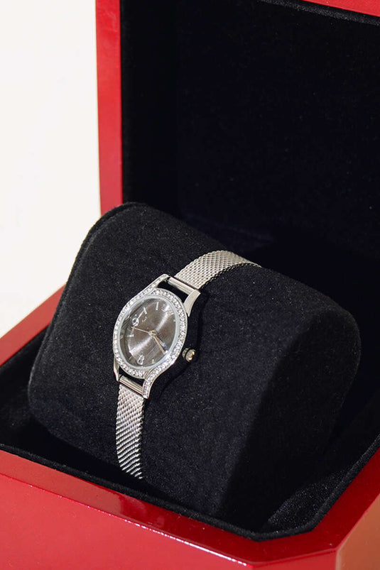 Montre-bracelet pour femme avec pierre à cadre ovale noir