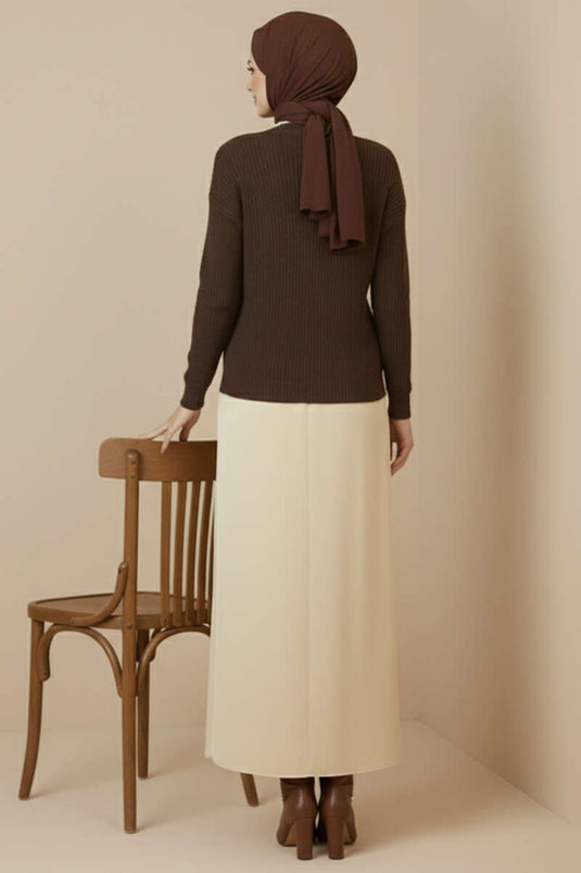 سترة تريكو كبيرة الحجم باللون البني