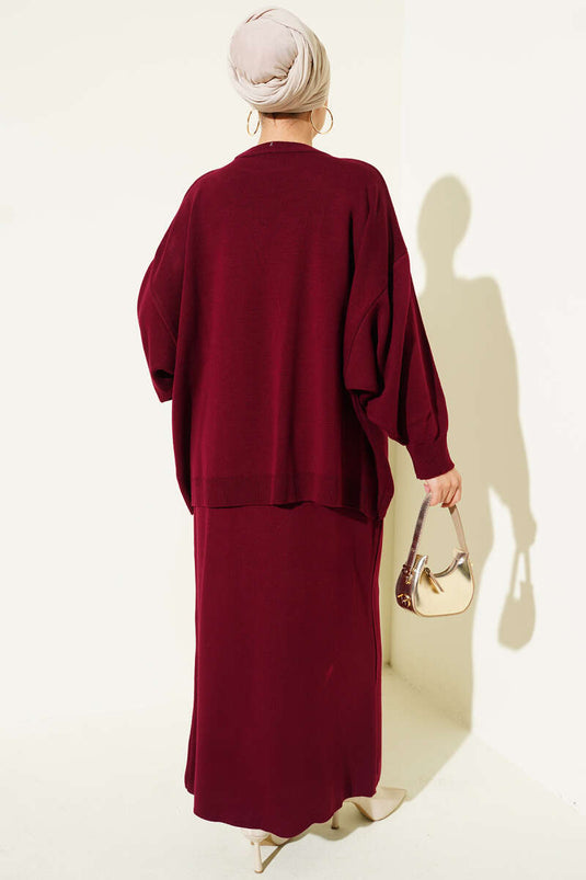 Ensemble deux pièces en maille bordeaux : tunique oversize et jupe,