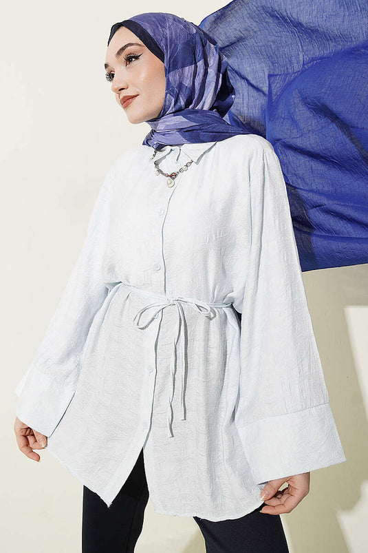 Paisley-Muster Hemd mit Kordelgürtel in Eisblau