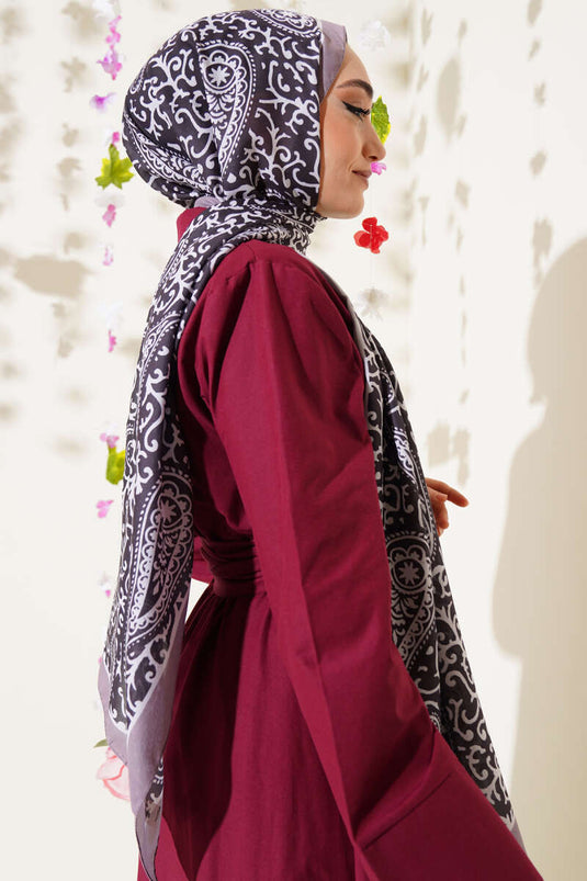 شال ناعم منقوش بنقشة بيزلي من المنك