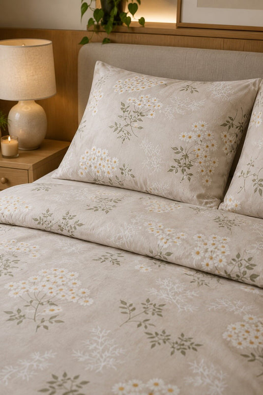 Juego de ropa de cama para dos personas con margaritas, color crema