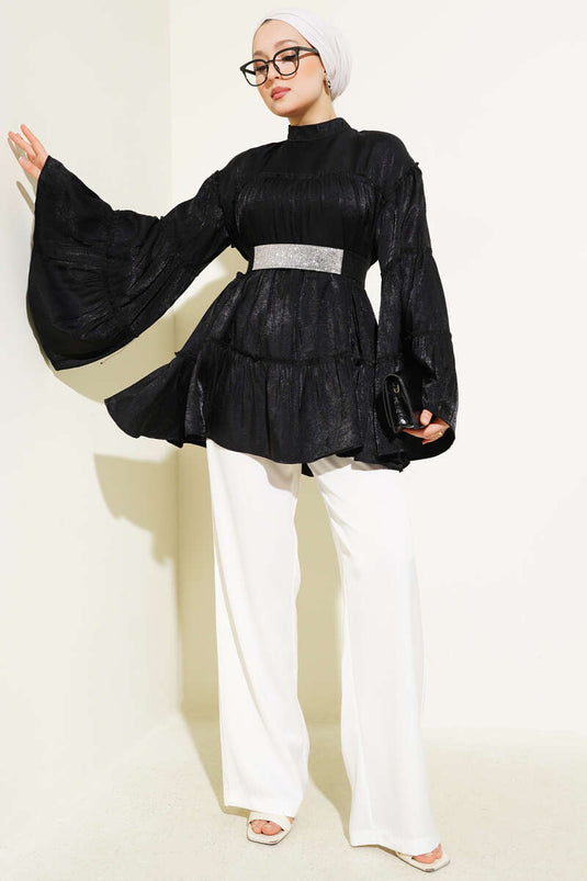 Tunique noire brillante à plusieurs couches