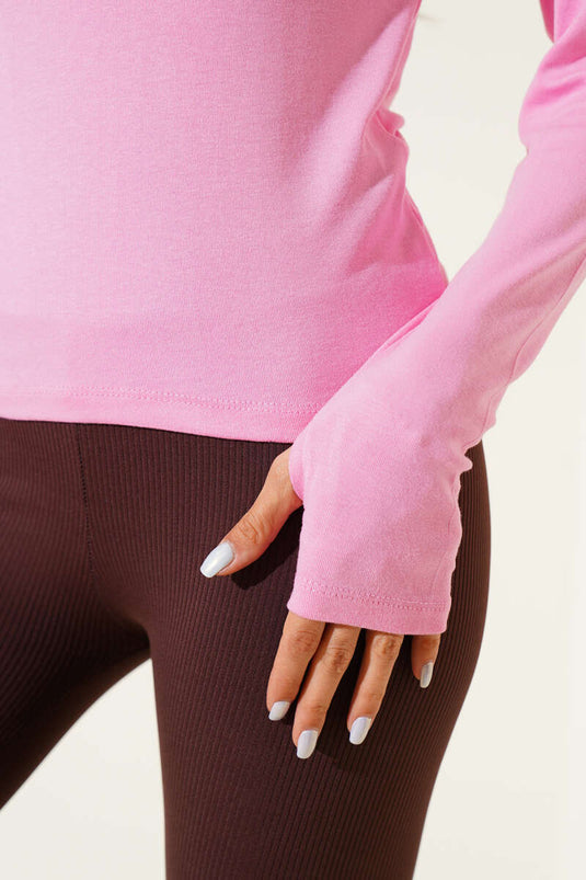 Roze basic blouse met vingersluiting