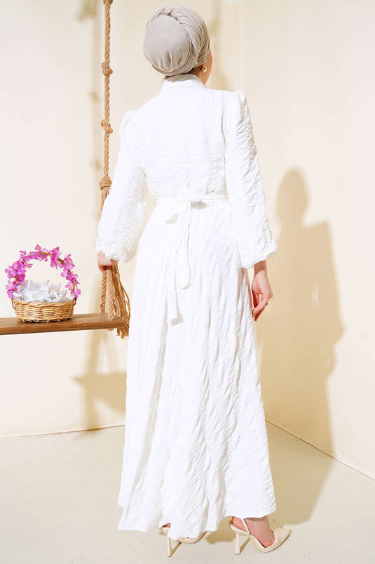 Patlı Kabartma Desenli Elbise Ekru