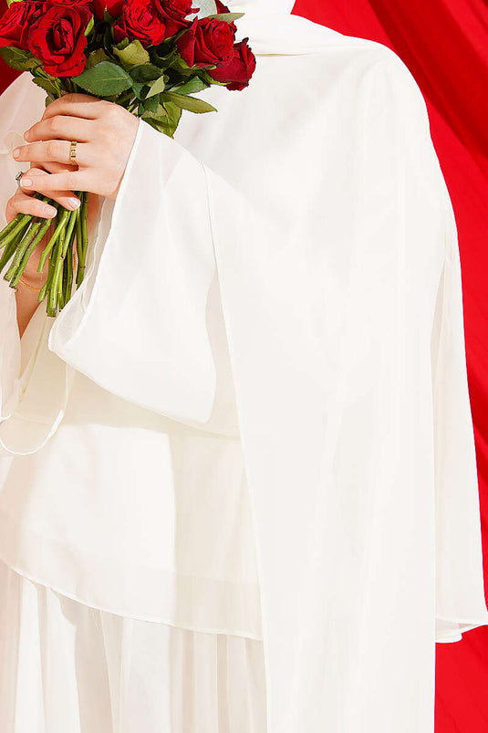 Ecru Doppelset Mit Chiffon-Cape Und Binde-Detail