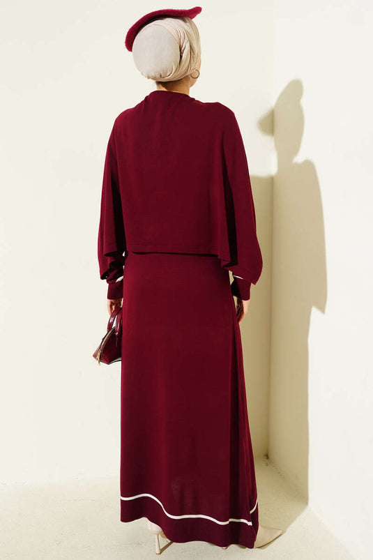 Robe en maille à cape, bordeaux