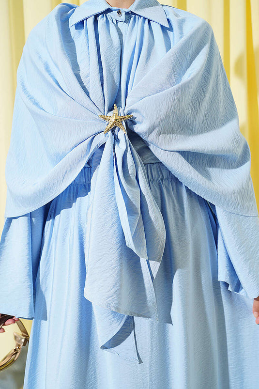 Ensemble triple avec jupe à pèlerine bleu