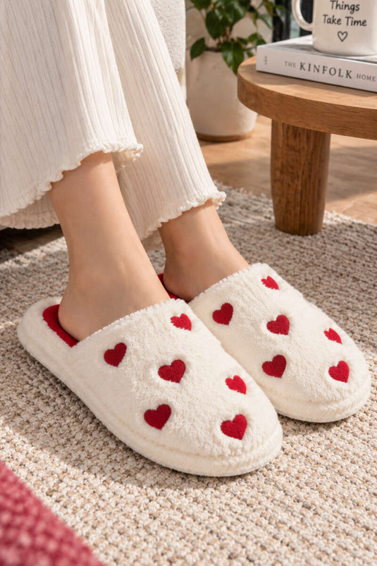 Peluş Figürlü Ev Terliği Kalp