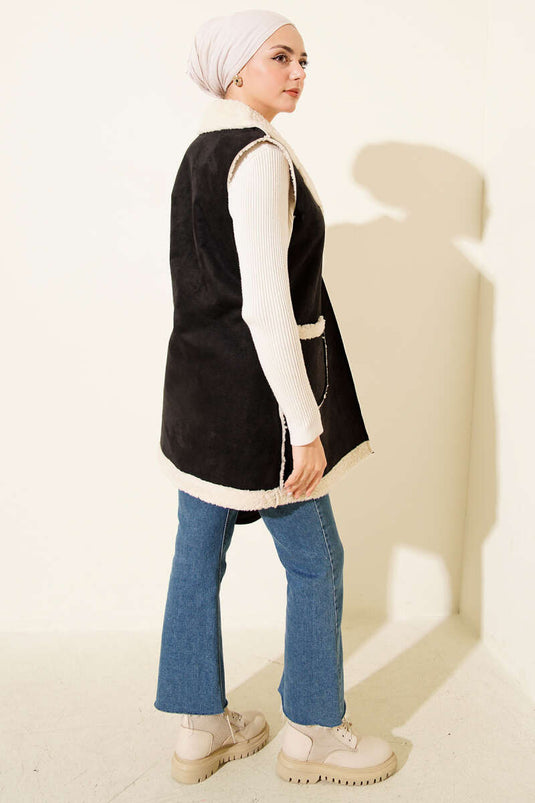 Gilet en daim noir à intérieur peluche