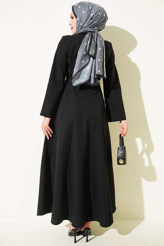 Robe Noire Avec Détail À Nœud