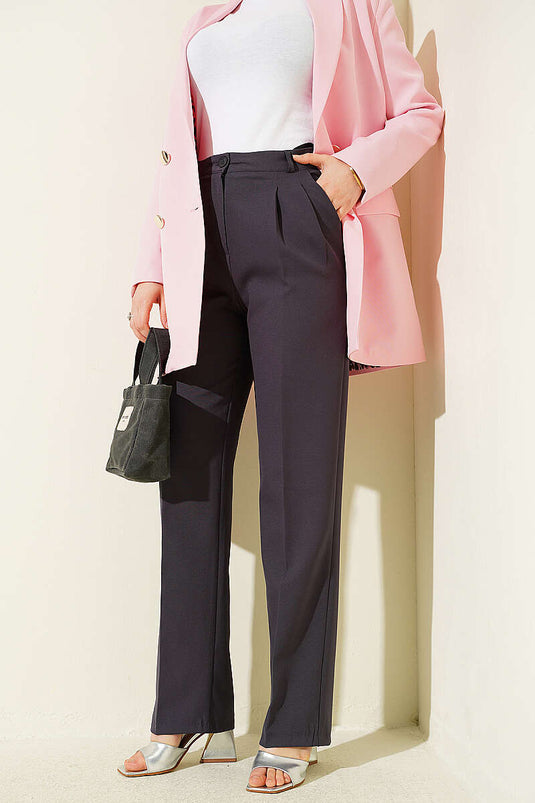 Pantalon large à jambes larges avec détails en polaire, couleur fumée