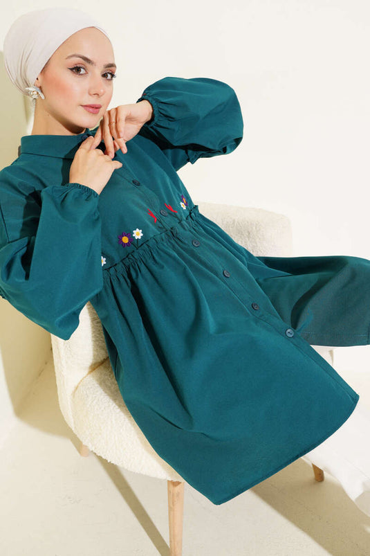 Chemise plissée brodée de fleurs Pétrole