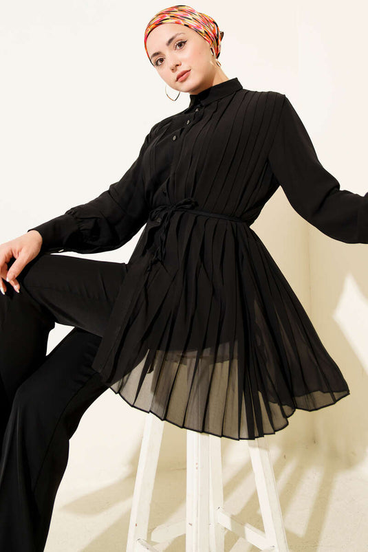 Ensemble deux pièces en mousseline plissée et boutonnée noire