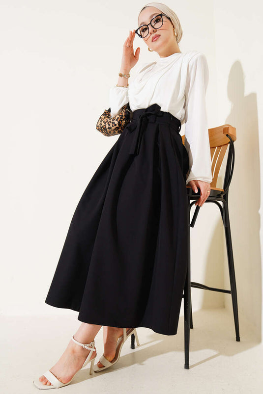 Pleated Belted Flared Skirt Black