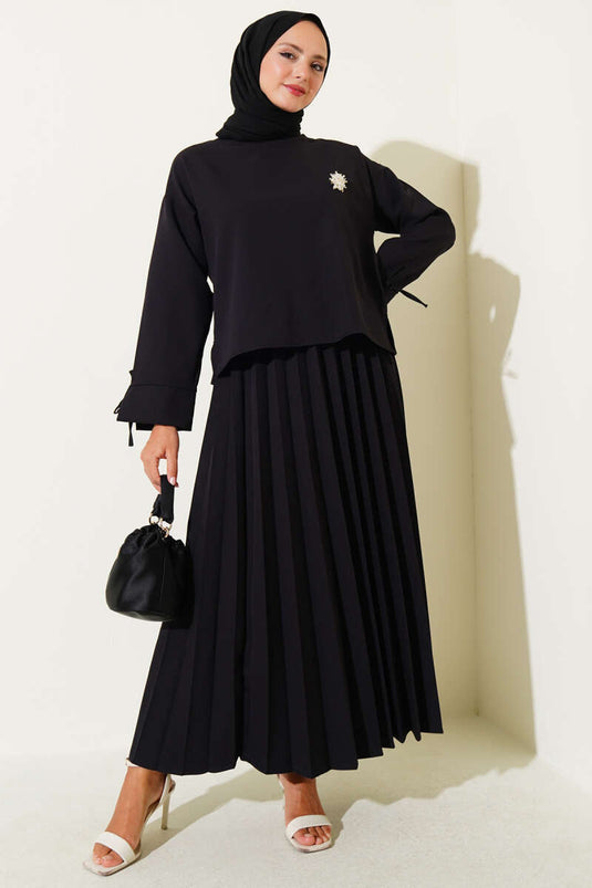 Knöchellanger Faltenanzug mit Doppelrock Schwarz