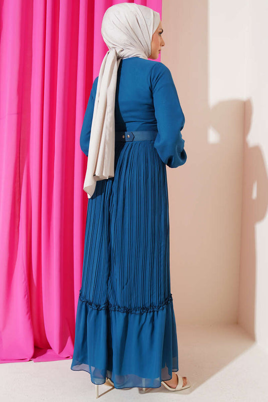 Robe en mousseline plissée à volants et ceinture, pétrole