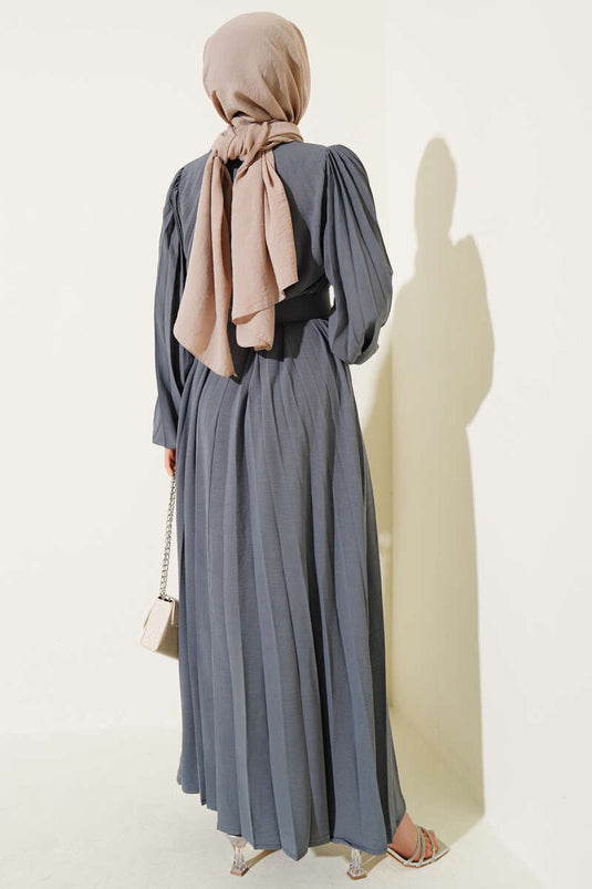 Robe Ayrobin grise plissée et ceinturée