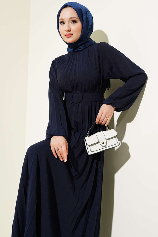 Plissiertes, tailliertes Ayrobin-Kleid, marineblau