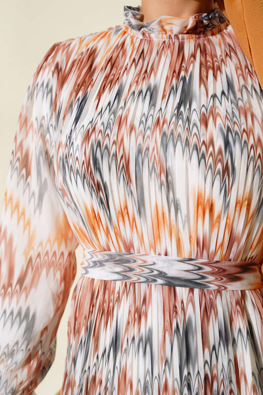 Plissiertes Chiffonkleid Braun