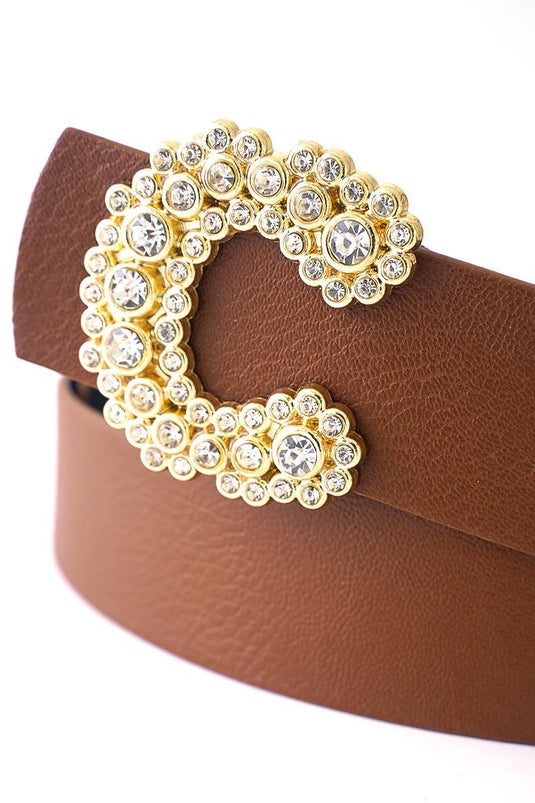 Ceinture beige avec boucle en pierre de diamant