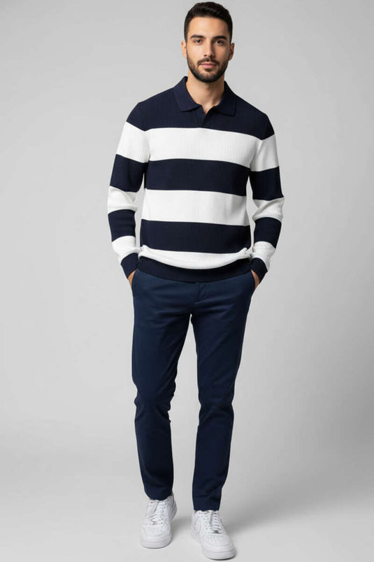 كنزة بولو رجالية مفتوحة الياقة من الصوف المحبوك باللونين الكحلي والأبيض