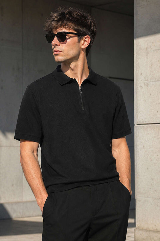 T-shirt basique à col polo zippé noir