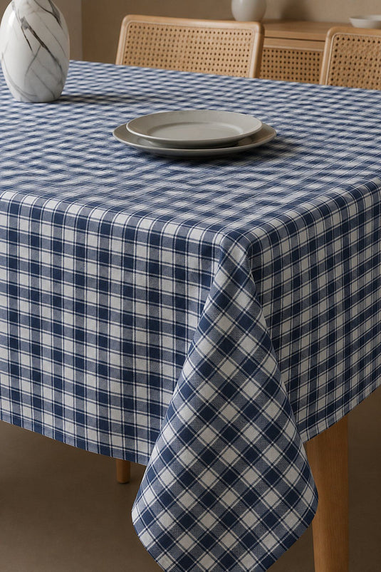 Nappe à motif à carreaux bleu marine