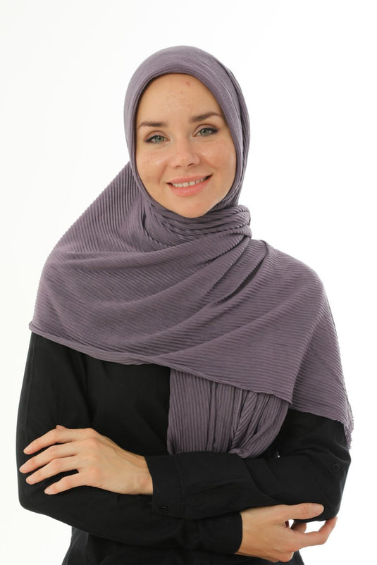 Praktischer Plissee-Hijab