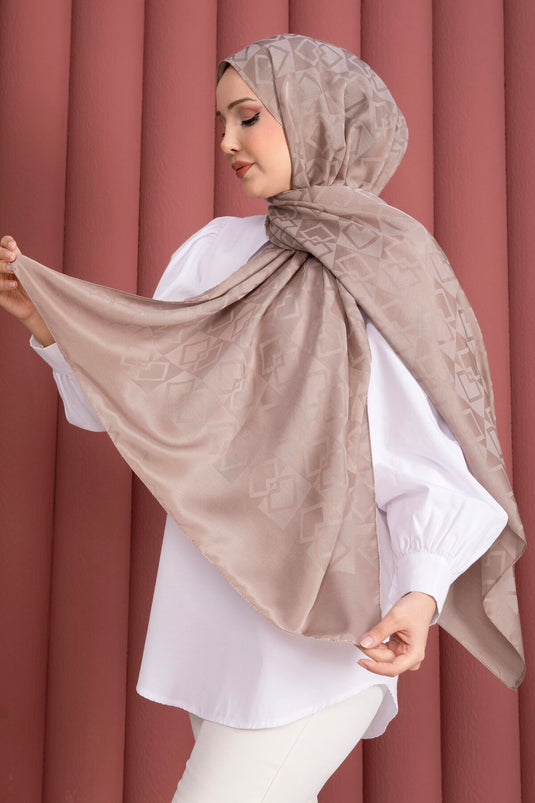 سلسلة شال جاكار برسومات فاخرة باللون البيج