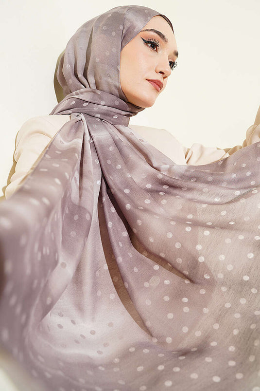 وشاح متدرج منقط بلون فيزون