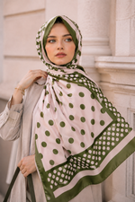 Collection De Foulards À Pois Kaki Foncé