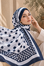 Série De Foulards À Pois Bleu Marine
