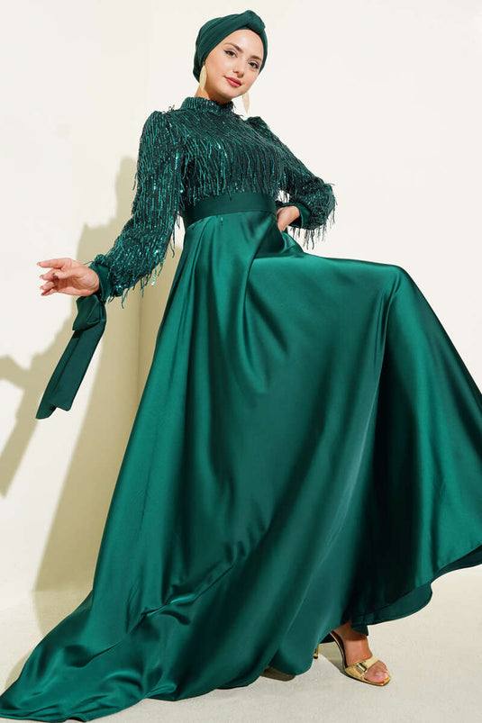 Abendkleid mit Pailletten und gebundenen Ärmeln in Grün