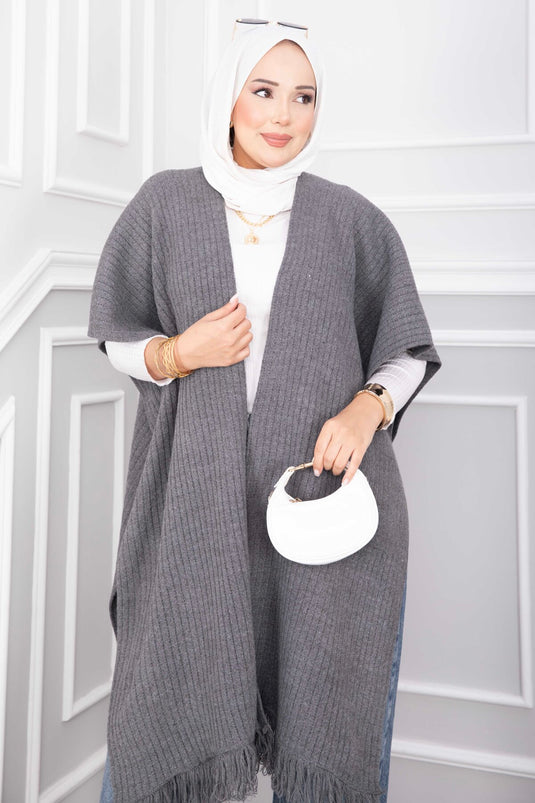 Poncho De Punto Con Flecos Gris Humo
