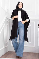 Poncho En Maille Noir À Détails De Franges