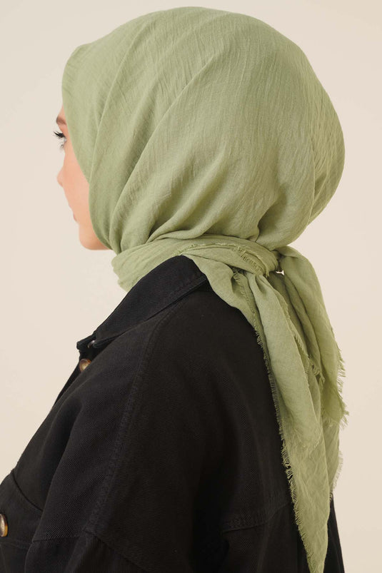 Fringed Model Pistachio Green Ayrobin Scarf